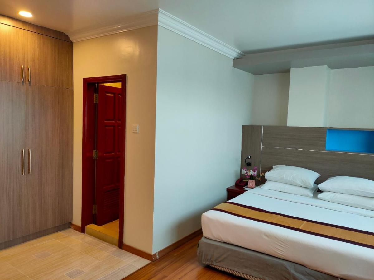 Hotel Grand United - Ahlone Branch Yangon Luaran gambar